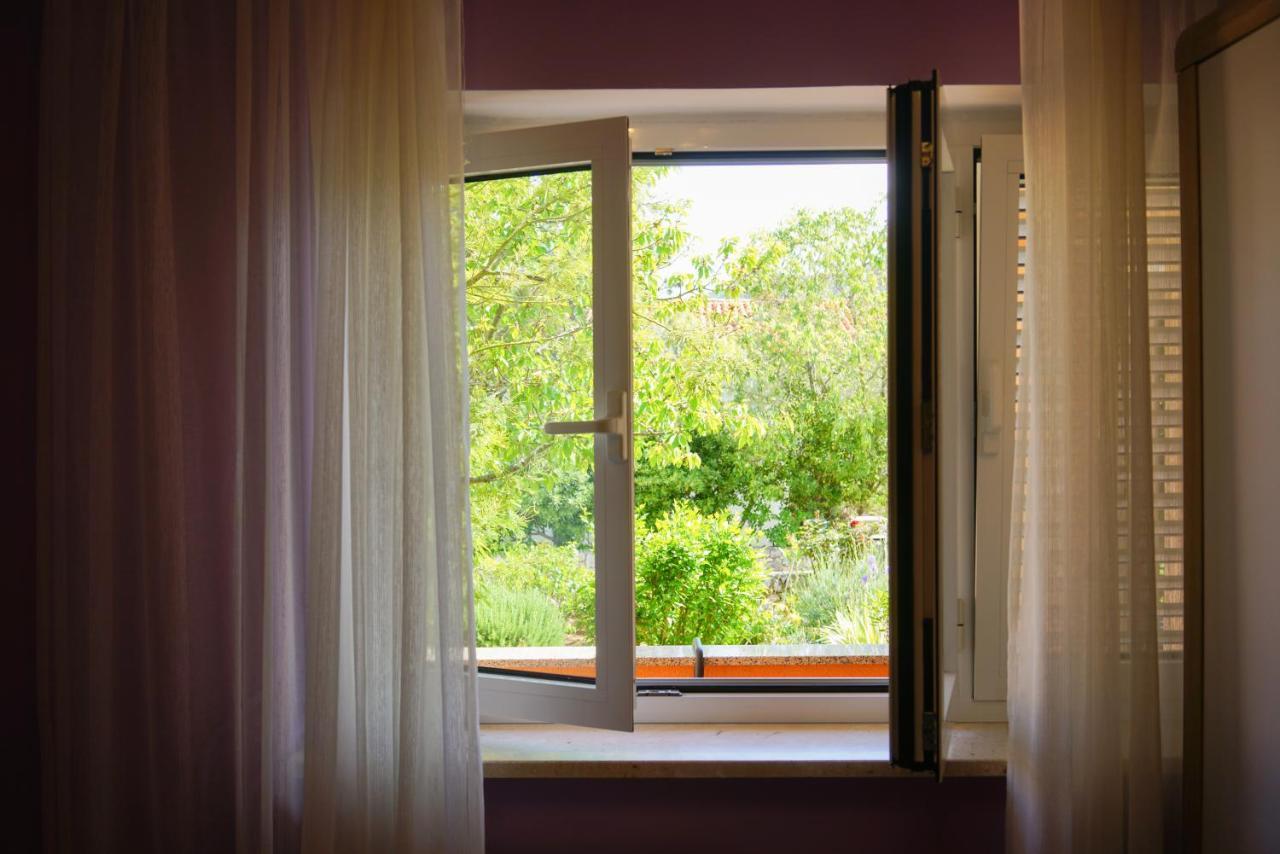 Apartments Sanja Cres Exterior photo
