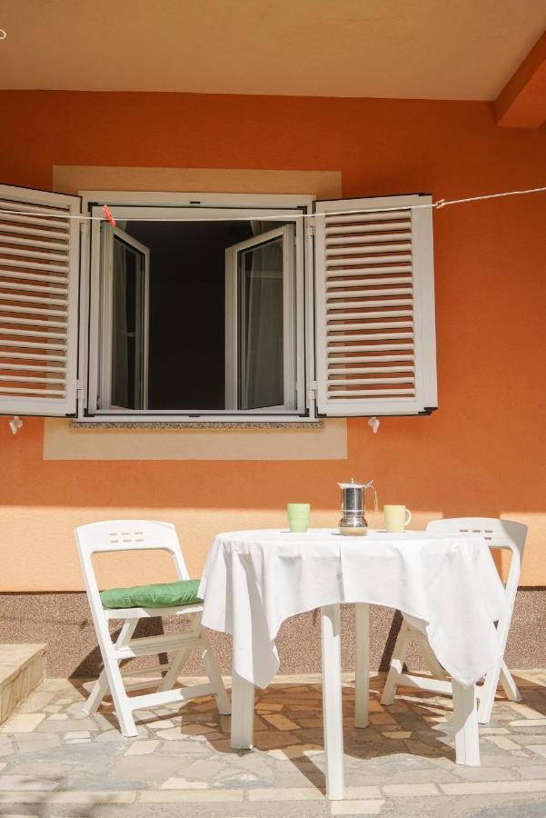 Apartments Sanja Cres Exterior photo